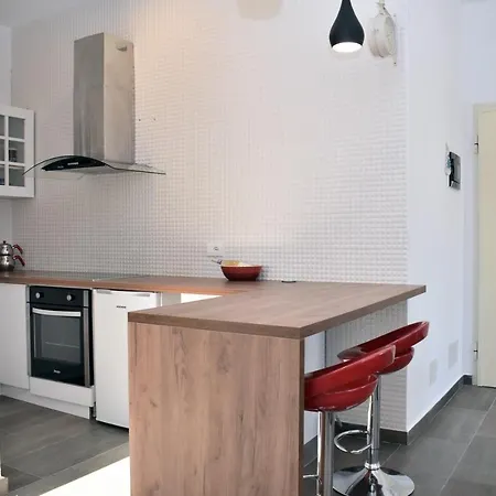 Apartment Garden House - Lura 3 -139 *