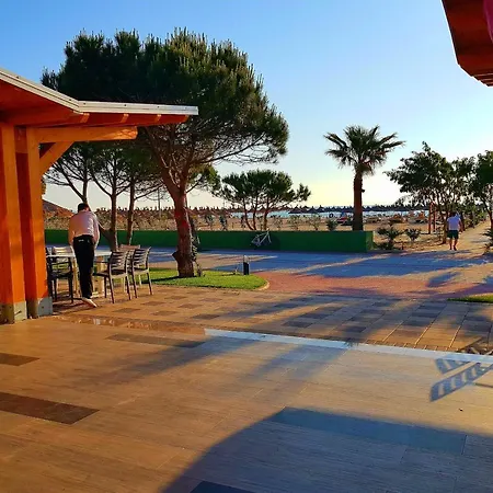 Apartment Garden House - Lura 3 -139 Plazhi San Pietro